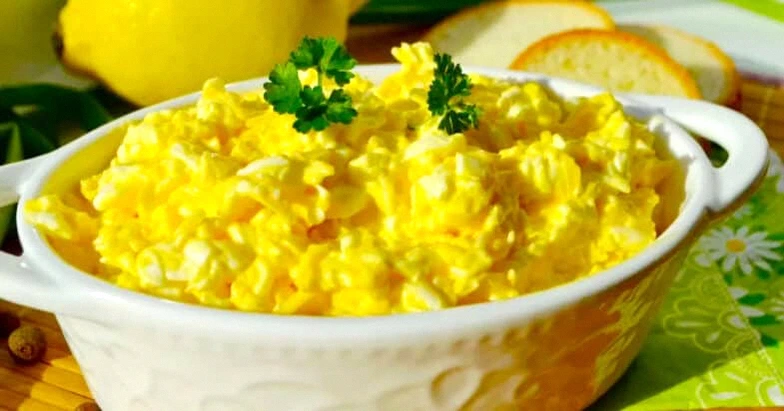 Та сама родинна намазка, яку нині майже забули: з найпростіших продуктів і зникає першою зі столу