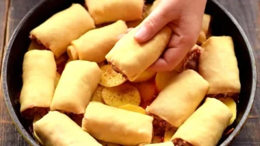 Закарпатська новинка на сковороді: вперше бачу цей рецепт із простих продуктів
