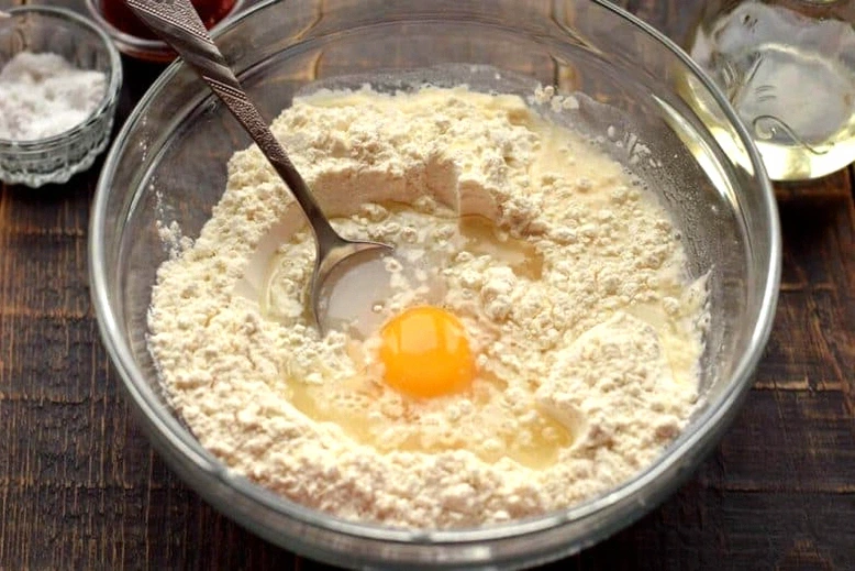 Нова страва із Закарпаття! Вперше бачу цей рецепт! З доступних продуктів на сковороді
