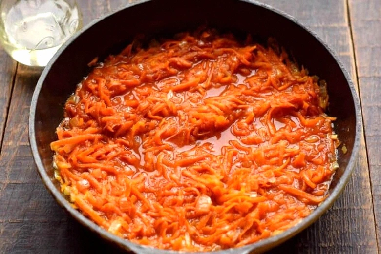 Нова страва із Закарпаття! Вперше бачу цей рецепт! З доступних продуктів на сковороді