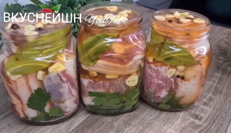 Сало в розсолі зі смаком шашлику! «П’ятихвилинка» ідеальна закуска на всі випадки життя
