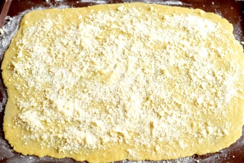 З простих продуктів, які завжди є під рукою. Домашнє печиво на кефірі за 10 хвилин