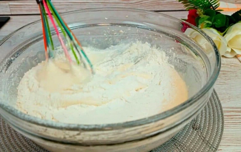 На кожні вихідні! З простих і звичних продуктів, смачніший за шарлотку. Яблучний пиріг “Троянда”