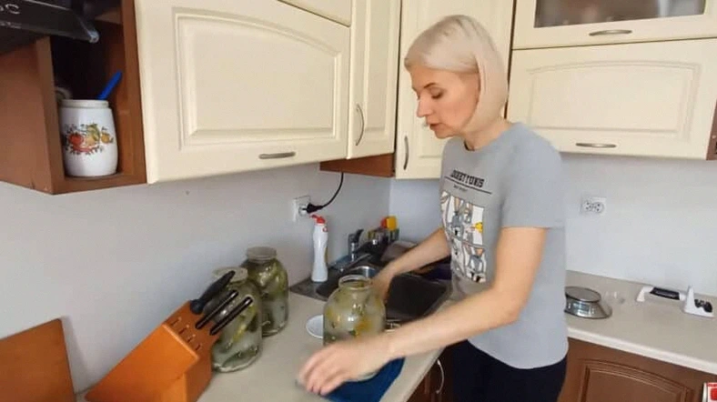 Таких хрумких я ще не квасила! Додайте цей інгредієнт! Ці огірки просто неймовірні