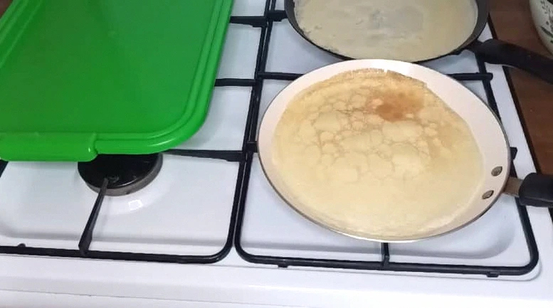 Знамениті налисники з Одещини! Вроді з простих продуктів, в получаються особливо смачні