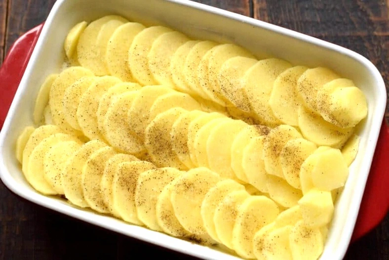 Шикарна вечеря без клопотів. Не стою біля плити! Просто все виклала і в духовку