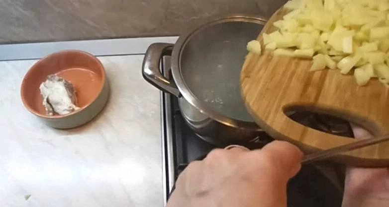 Старовинний полтавський рецепт! Суп з галушками. Домашні 5-літрову каструлю з’їдають за 2 дні!