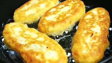 Рецепт, на який підсіли всі мої подруги: не просто пиріжки, а чисте золото — весь секрет у тісті