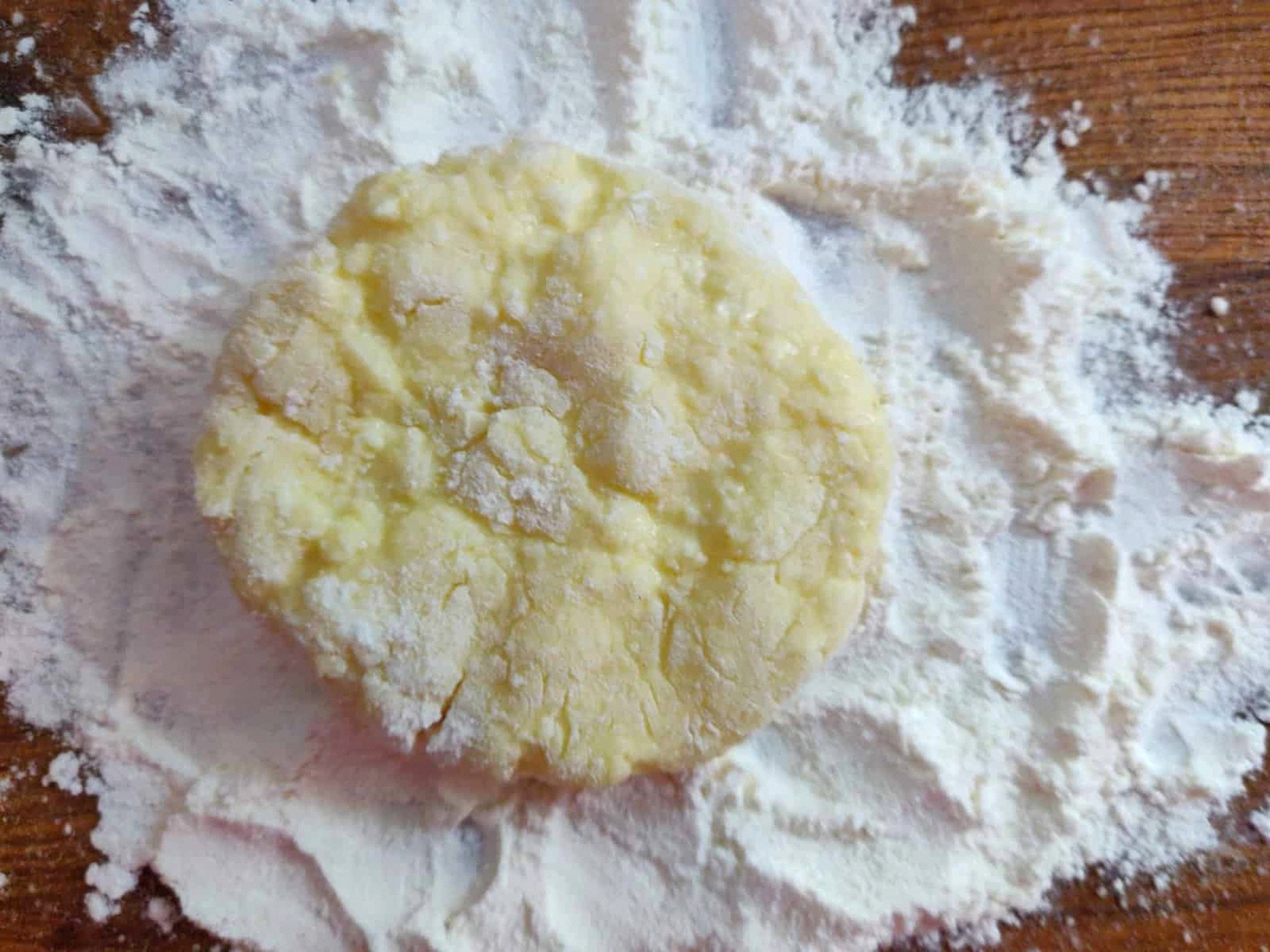 Чудовий початок дня! Сирники з яблуками, cмачні та ароматні