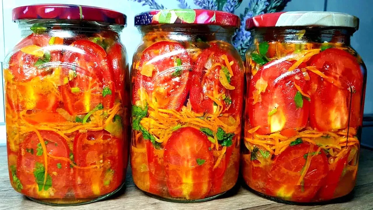 З’їдаємо банку за раз! Чудові помідори пальчики на зиму!