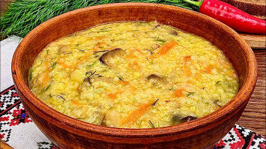 Пісний куліш з грибами, старовинна страва яка легко замінює м’ясо